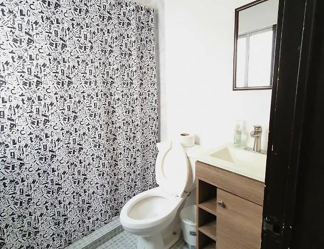 Location Ideal Viajeros Polanco Hostel