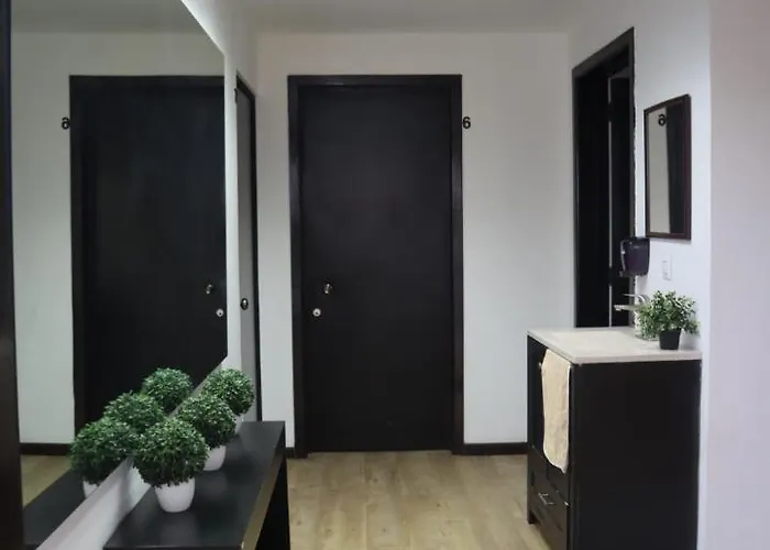 Hostel Location Ideal Viajeros Polanco Mexico City